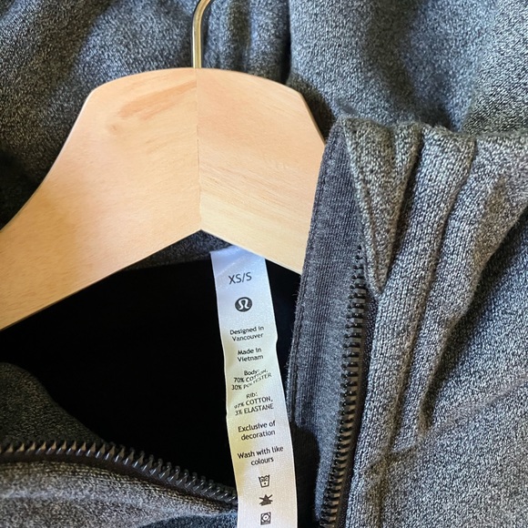 NWT Lululemon Scuba Oversized 1/2 Zip Hoodie, XS/S, Heathered Speckled Black - Picture 4 of 5